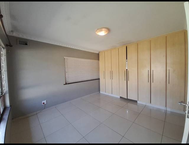 3 BEDROOM HOUSE RENTED IN ATHLONE PARK